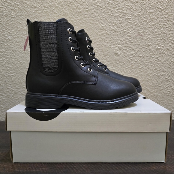 SO Combat Boots Black‎ Ankle Boots NWT Size 3 Youth - Picture 1 of 8